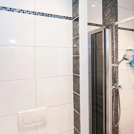 Kwatera prywatna Canaliscious *