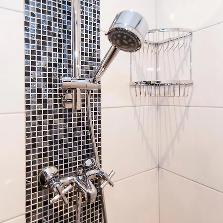 卡那里斯民宿 民宿 *