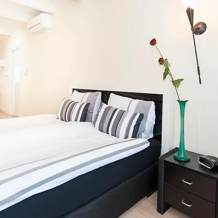 Kwatera prywatna Canaliscious *