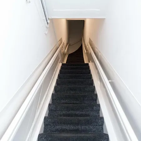 Canaliscious Kwatera prywatna *