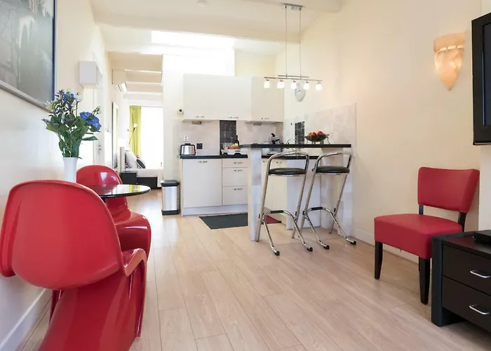 Canaliscious Amsterdam